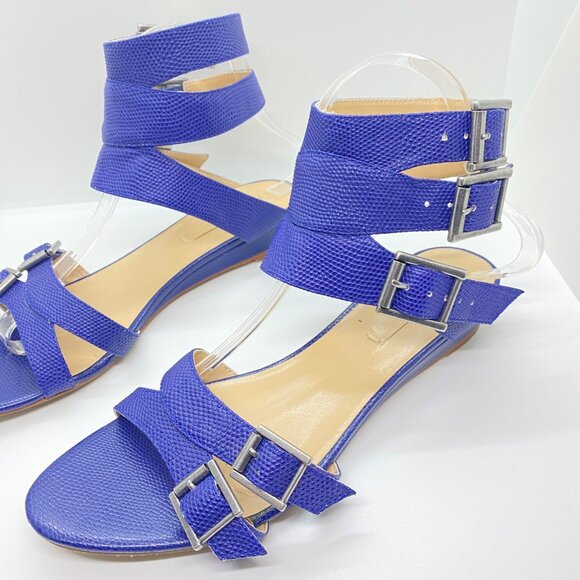 size 8.5 BCBGMaxazria leather blue reptile ankle strap‎ lizard strappy buckles - Picture 3 of 12